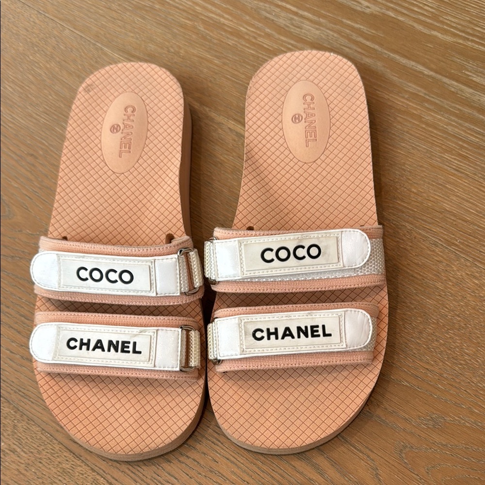 Chanel Beige And White Slide Sandals